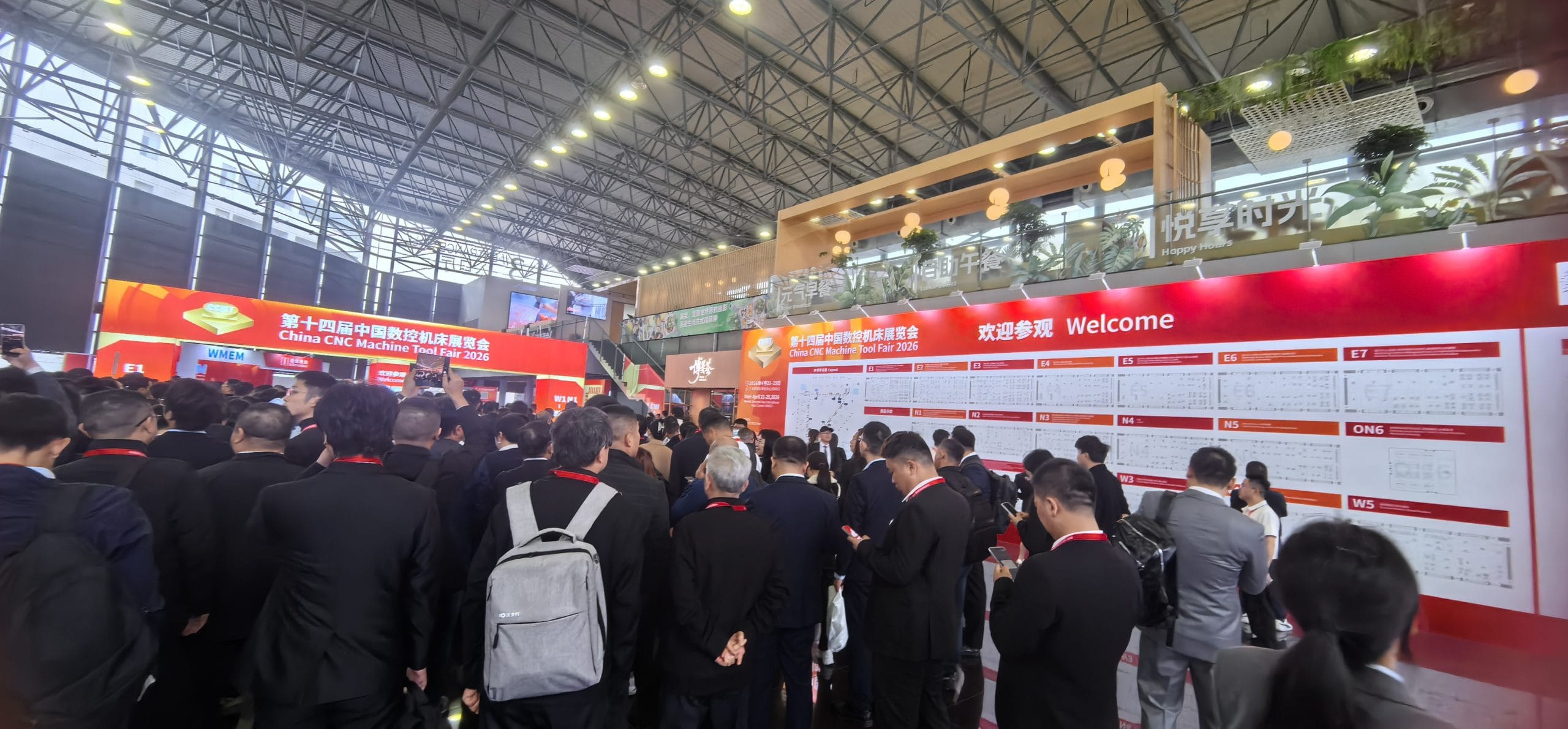 High-end cnc lathe, DAS CNC MACHINE factory, CCMT, exhibition